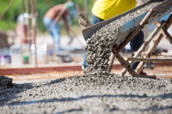 Concrete Pouring in Newport Beach