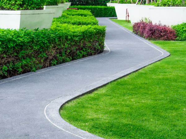 Walkway Curb Installation in Newport Beach