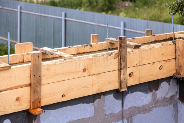 Poured Wall Construction in Newport Beach