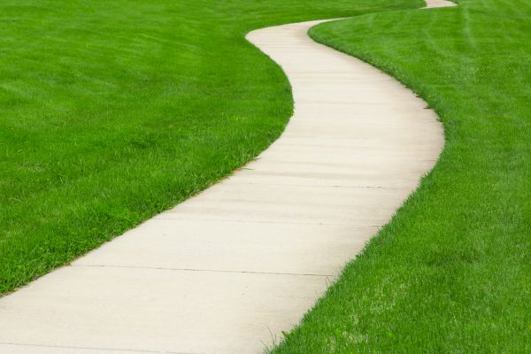 Walkway Building in Newport Beach