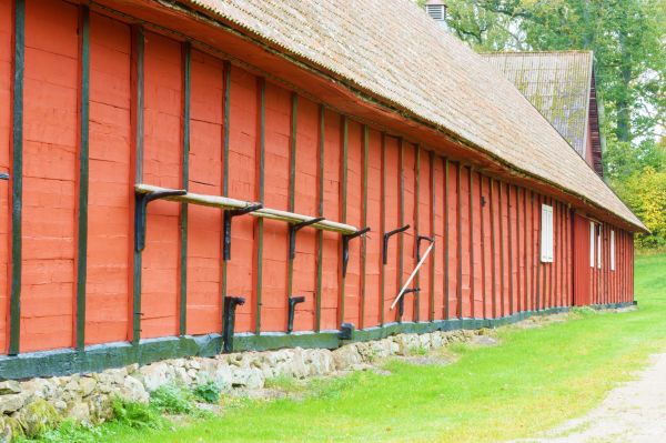 Barn Foundation Installation Service