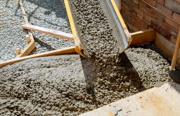 Cement Walkway Pouring in Newport Beach